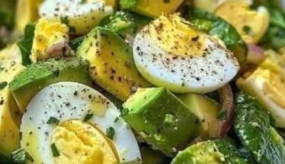 Avocado & Spinach Egg Salad