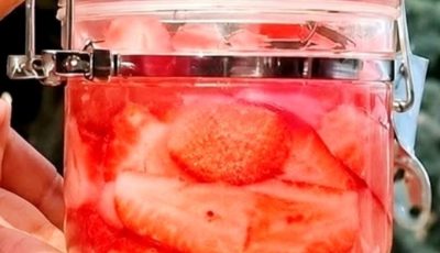 Refreshing Homemade Strawberry Juice