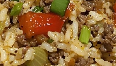DIRTY RICE WITH GROUND BEEF
